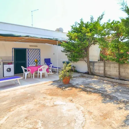 Villetta Judict Con Piscina A 110 Mt Dalla Holiday home